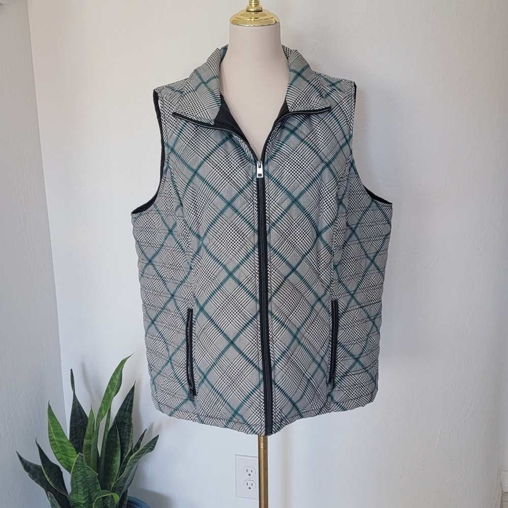 CJ Banks Women's Plus Size Puffer Vest 2X Black Teal White